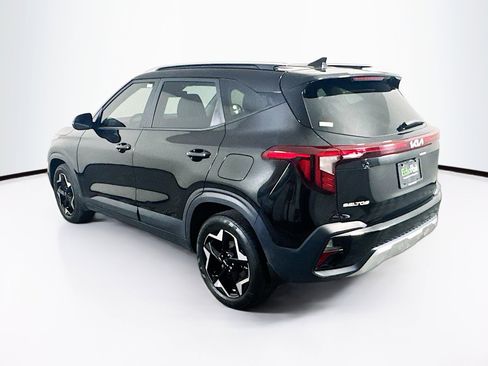 Used 2025 Kia Seltos S FWD image 5