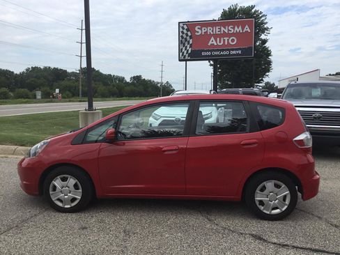 Used 2012 Honda Fit image 9