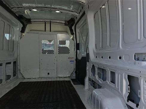 Used 2022 Ford Transit 350 Medium Roof image 11