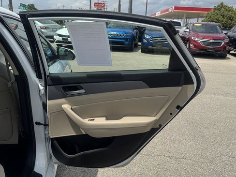 Used 2018 Hyundai Sonata SEL FWD image 23