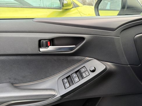 Used 2019 Toyota Avalon XSE w/ All Weather Liner Package image 13