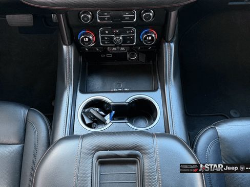 Used 2022 Chevrolet Tahoe RST w/ Luxury Package RWD image 16