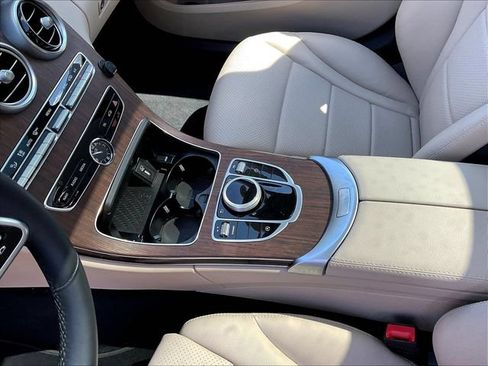 Certified 2020 Mercedes-Benz C 300 4MATIC Sedan image 20