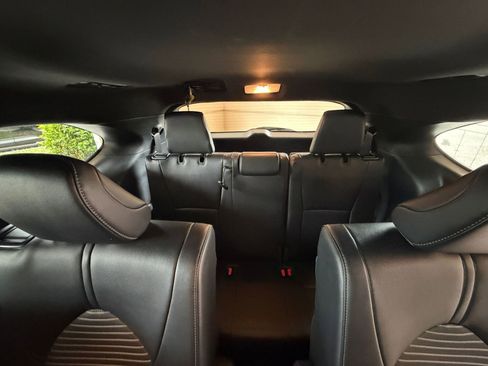 Used 2025 Toyota Highlander XSE AWD/4WD image 33