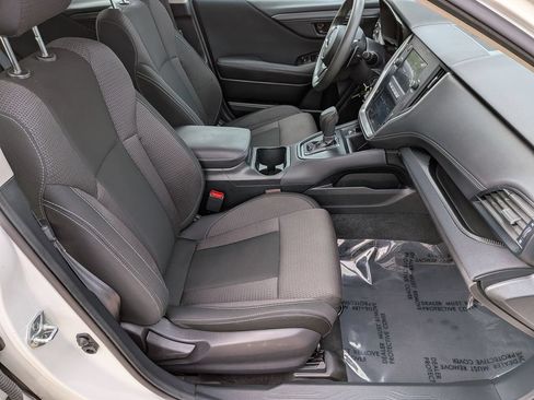 Used 2023 Subaru Outback AWD/4WD image 28