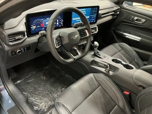 New 2026 Ford Mustang GT Premium w/ GT Performance Package RWD image 13