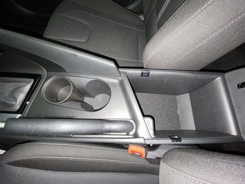 Certified 2026 Hyundai Elantra SE FWD image 20