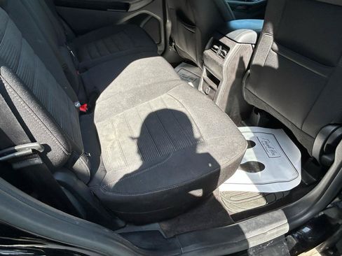 Used 2017 Ford Edge SEL w/ Equipment Group 201A AWD/4WD image 11