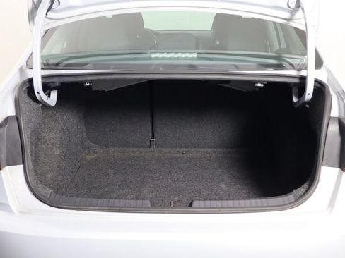 Used 2019 Volkswagen Jetta FWD image 16