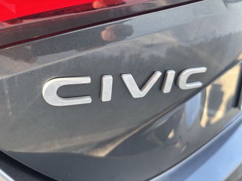 Used 2023 Honda Civic EX-L image 3