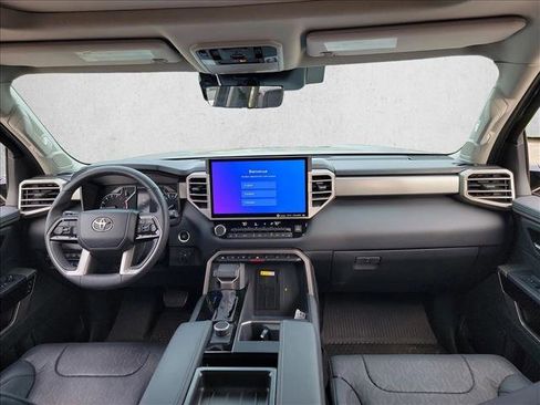 Used 2023 Toyota Tundra Limited image 17