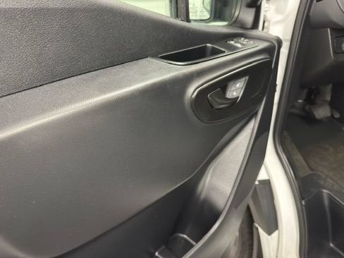 Used 2020 Mercedes-Benz Sprinter 2500 image 15