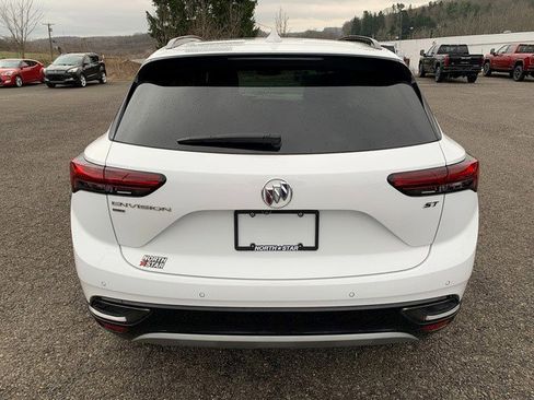 Certified 2023 Buick Envision Essence w/ Sport Touring Package image 4