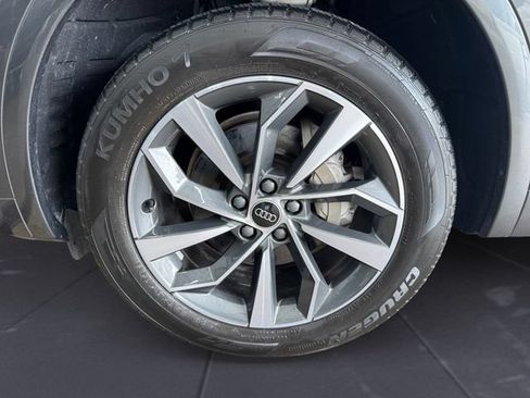 Used 2023 Audi Q5 2.0T Premium w/ Convenience Package AWD/4WD image 14