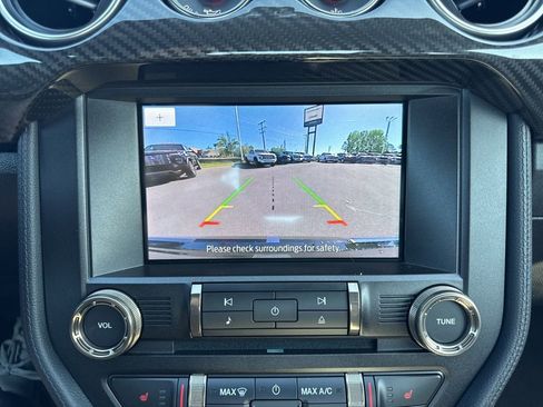 Used 2020 Ford Mustang Shelby GT350 w/ Technology Package RWD image 20