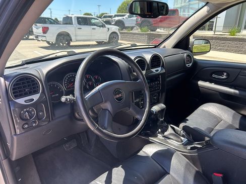Used 2006 GMC Envoy SLE w/ Sle Preferred Equipment Group AWD/4WD image 9