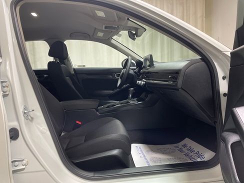 Used 2024 Honda Civic LX image 12