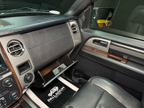 Used 2015 Ford Expedition EL Platinum image 50
