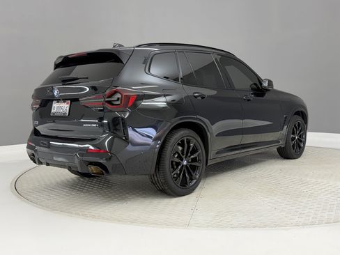 Used 2024 BMW X3 xDrive30i w/ M Sport Package AWD/4WD image 9