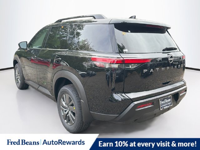 New 2026 Nissan Pathfinder SV w/ Cargo Package AWD/4WD image 5