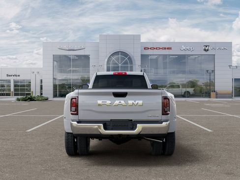 New 2026 RAM 3500 Tradesman AWD/4WD image 7