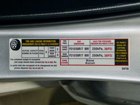 Used 2021 Nissan Leaf SV w/ SV Technology Package image 28