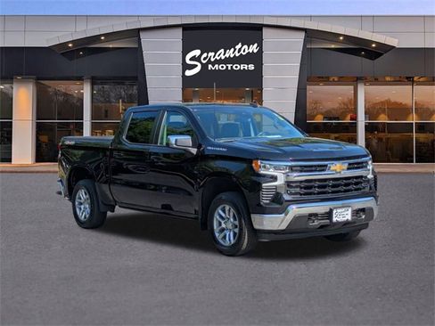 Used 2022 Chevrolet Silverado 1500 LT image 7