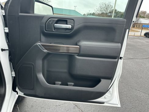 Used 2021 Chevrolet Silverado 1500 LT w/ All Star Edition Plus image 15