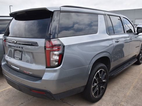 Used 2024 Chevrolet Suburban RST w/ Luxury Package RWD image 5