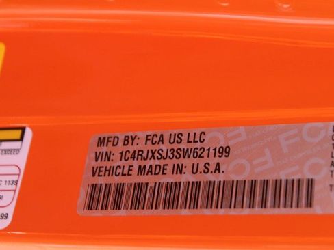 New 2025 Jeep Wrangler Unlimited Rubicon 392 image 8