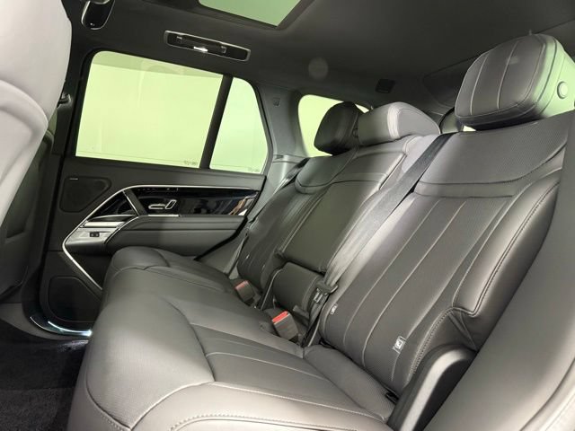 New 2026 Land Rover Range Rover SE AWD/4WD image 25