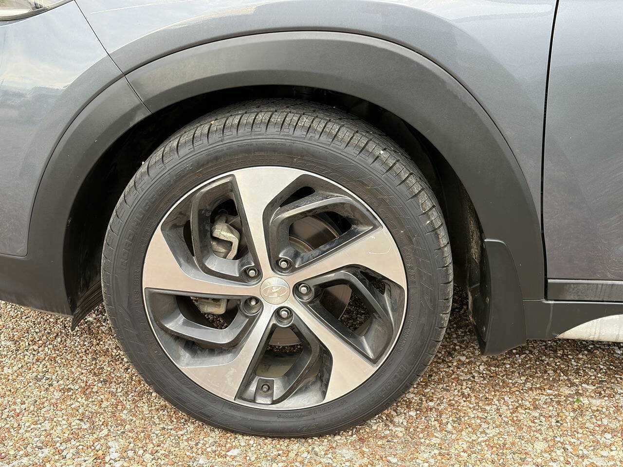 Used 2018 Hyundai Tucson Value w/ Cargo Package FWD image 40
