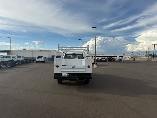 New 2027 Ford F250 XL w/ XL Chrome Package AWD/4WD image 3