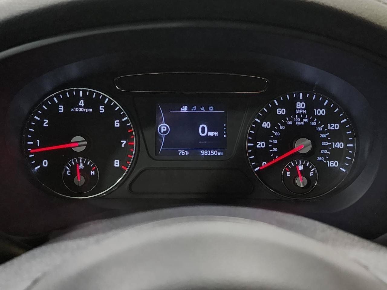 Used 2016 Kia Sorento AWD w/ LX Convenience Package image 17