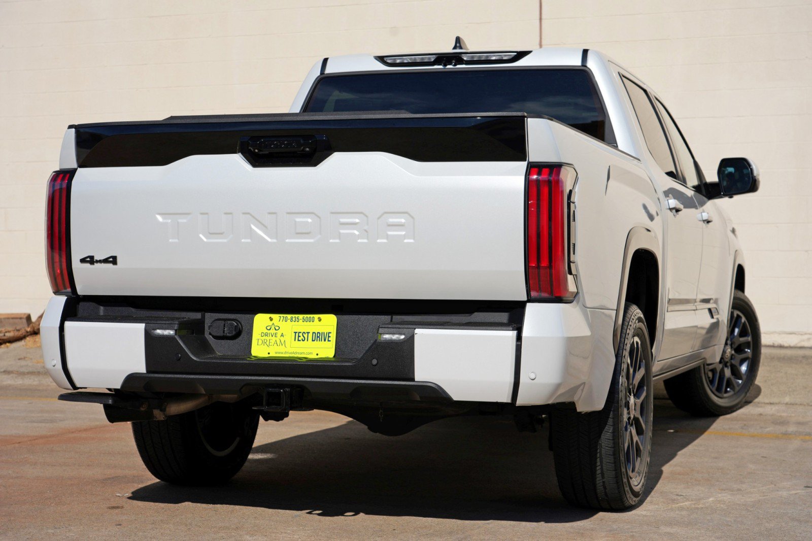 Used 2024 Toyota Tundra Platinum AWD/4WD image 5