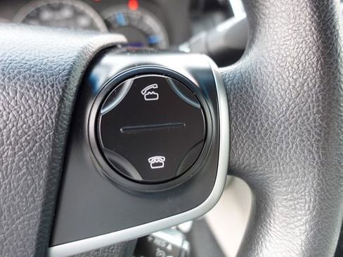 Used 2012 Toyota Camry LE image 15