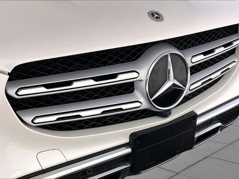 Certified 2022 Mercedes-Benz GLC 300 4MATIC image 32