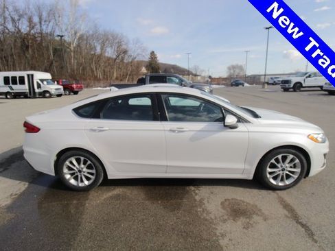 Used 2015 Ford Fusion S image 3