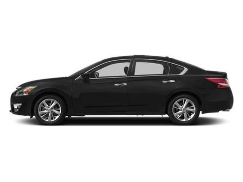 Used 2014 Nissan Altima 2.5 SV FWD image 6