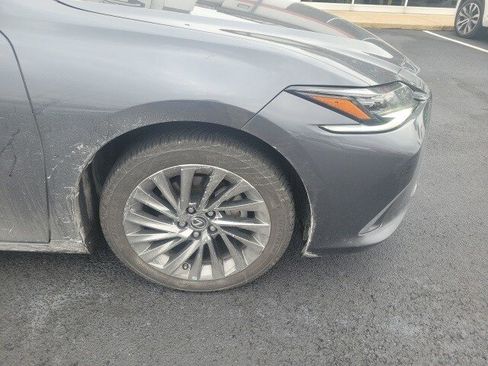 Certified 2024 Lexus ES 350 Ultra Luxury w/ Accessory Package (Z1) image 8