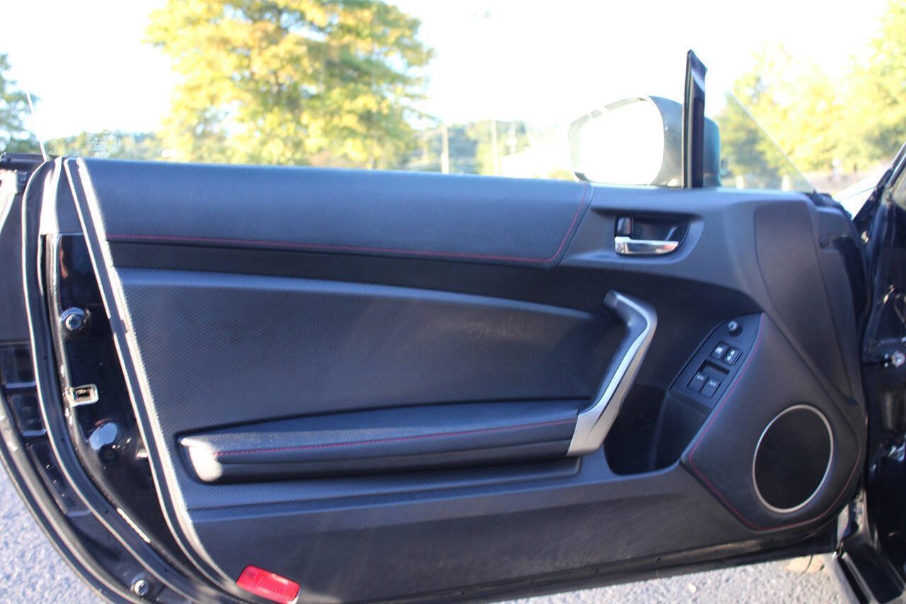 Used 2014 Scion FR-S RWD image 14