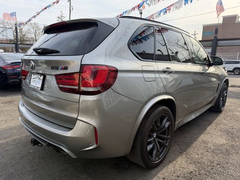 Used 2017 BMW X5 M image 8