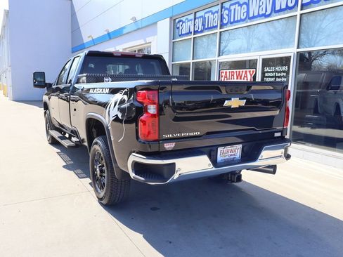New 2026 Chevrolet Silverado 3500 W/T AWD/4WD image 9