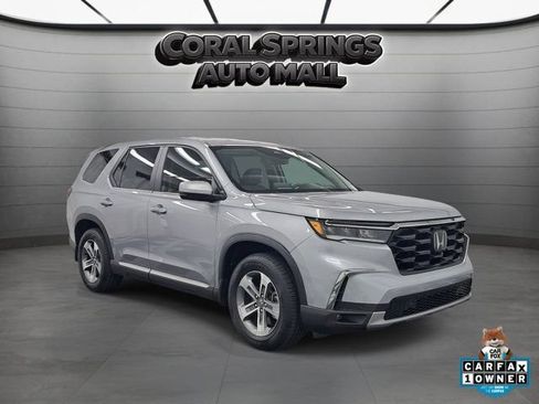 Certified 2024 Honda Pilot EX-L image 1