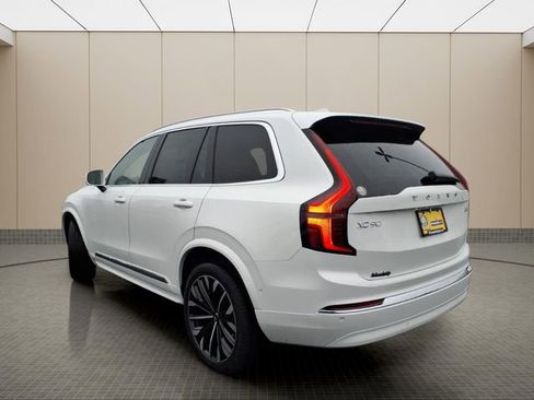 New 2026 Volvo XC90 B6 Ultra w/ Protection Package AWD/4WD image 7