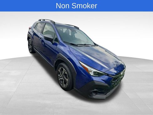 Used 2025 Subaru Crosstrek 2.5i Premium AWD/4WD image 9