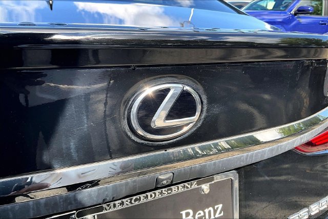 Used 2022 Lexus ES 350 F Sport w/ Accessory Package FWD image 28
