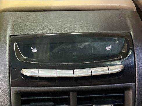 Used 2017 Cadillac XT5 Platinum image 27