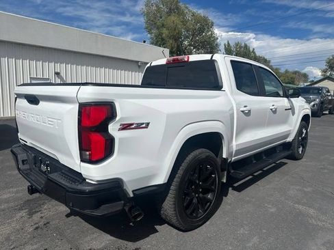 Used 2024 Chevrolet Colorado Z71 w/ LPO, Dark Essentials Package AWD/4WD image 6