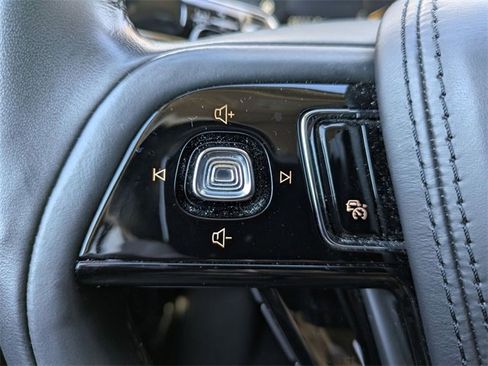 Certified 2022 Lincoln Aviator Reserve image 14